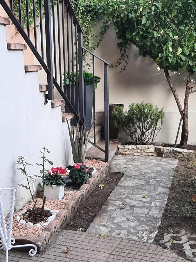 La Civetta Appartamento Con Giardino E Parcheggio Nave  Exterior photo
